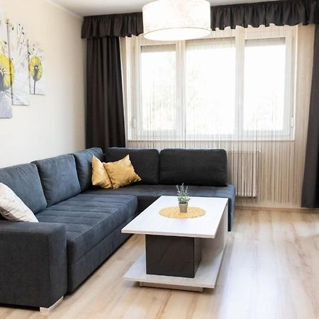 Holiday Apartman Sárvár Buitenkant foto