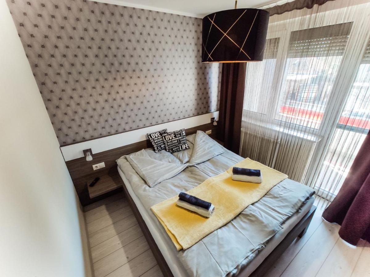Holiday Apartman Sárvár Buitenkant foto