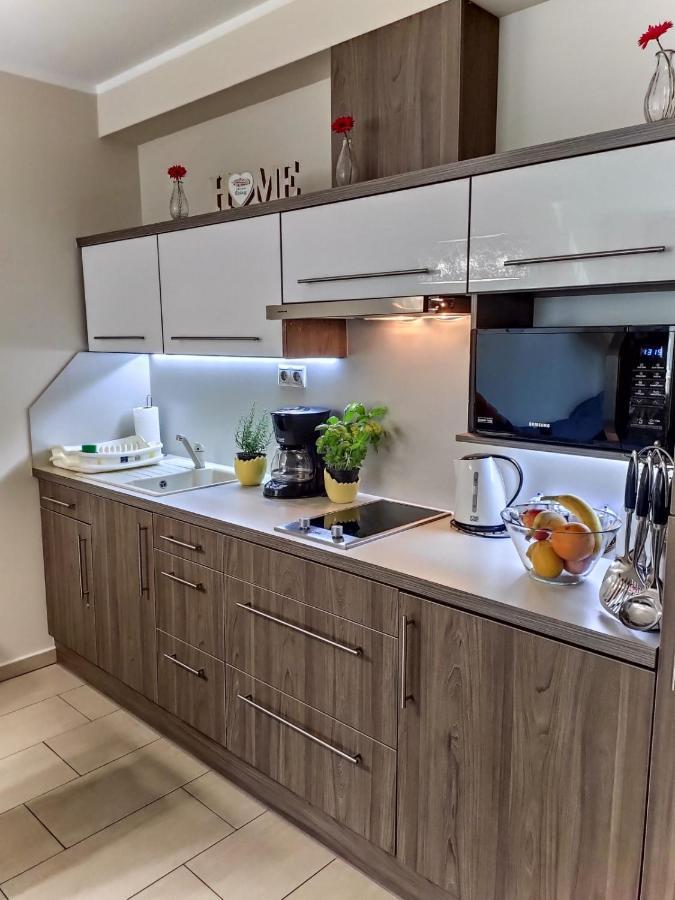 Holiday Apartman Sárvár Buitenkant foto